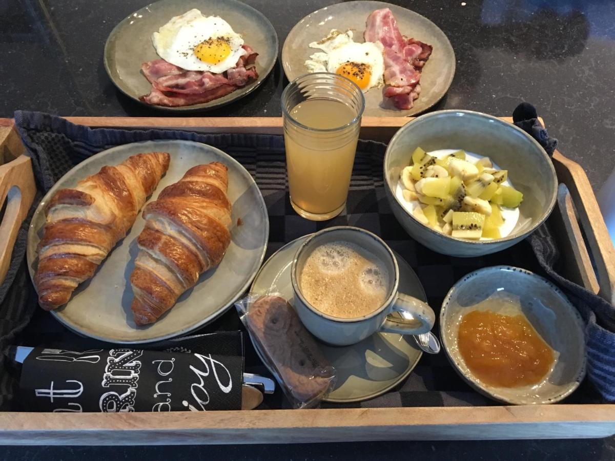 B&B Den Biesthoek 赫林贝尔亨 外观 照片
